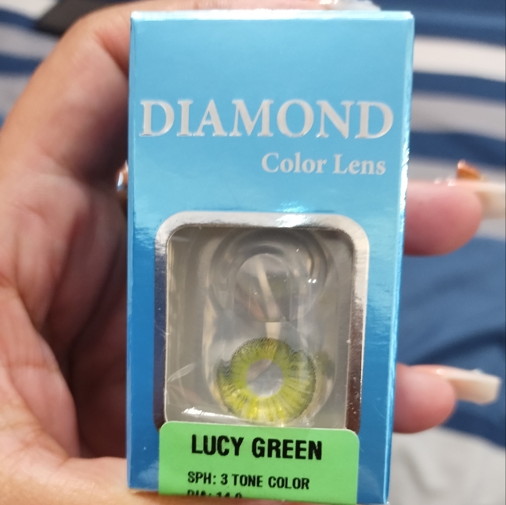 Lucy Green 💚 Diamond Color Lens